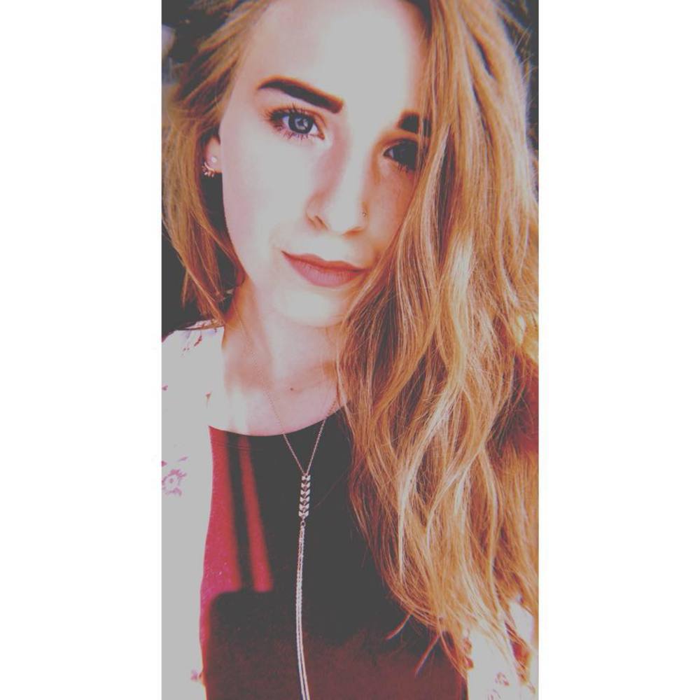 Meet your Posher, Briana